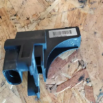AMPLIFICADOR ANTENA AUDI A3 A4 4BO919145B