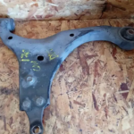 BRAÇO DE SUSPENSÃO HYUNDAI I30 - 07-11 - ESQUERDO / DIREITO