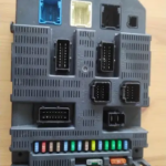 BSI Caixa fusiveis Peugeot 308 I 9663798180