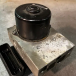 ABS MERCEDES C220CDI C270CDI W203 A0044315412 A2095451432