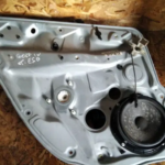 ELEVADOR DE VIDRO VOLKSWAGEN GOLF IV - TRAS ESQUERDO