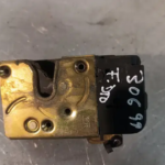FECHO DE PORTA PEUGEOT 306 - FRENTE DIREITO
