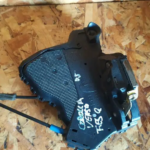 FECHO DA PORTA TOYOTA COROLLA VERSO AR10 04-08 FRENTE ESQUERDO