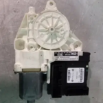 MOTOR DO ELEVADOR DE VIDRO AUDI A3 8P - FRENTE DIREITO 8P0959802H