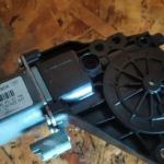 MOTOR DO ELEVADOR DO VIDRO HYUNDAI I30 07-11 - FRENTE DIREITO