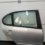 PORTA SEAT LEON / TOLEDO 1M 98-04 - TRAS DIREITA
