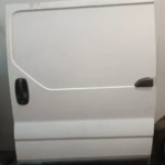 PORTA LATERAL CORRER RENAULT TRAFIC II / OPEL VIVARO / PRIMASTAR - ESQUERDA