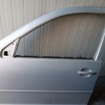 PORTA VOLKSWAGEN GOLF IV - FRENTE ESQUERDO
