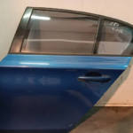 PORTA BMW SERIE 1 120 118 E87 - TRAS ESQUERDA