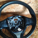 VOLANTE EM PELE RENAULT CAPTUR I