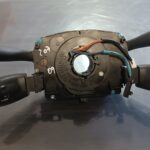 COMUTADOR LUZES / PISCAS / FITA AIRBAG PEUGEOT 207 96661300XT