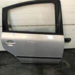 PORTA VOLKSWAGEN PASSAT B5 96-00 -  TRAS DIREITA