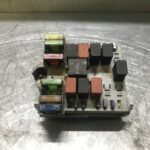 CAIXA DE FUSIVEIS FIAT STILO CAIXA DE FUSIVEIS FIAT STILO 46846105