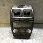 CONSOLA / MOLDURA DO RADIO HYUNDAI ACCENT II 99-05 84741-25300
