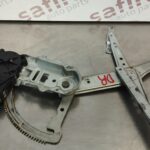 ELEVADOR DE VIDRO COM MOTOR OPEL CORSA C 01-05 3 PORTAS - FRENTE DIREITO 09113364