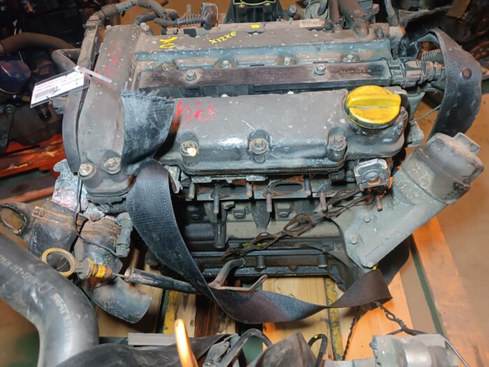 MOTOR COMPLETO OPEL CORSA B 1.2 16V - Image 1