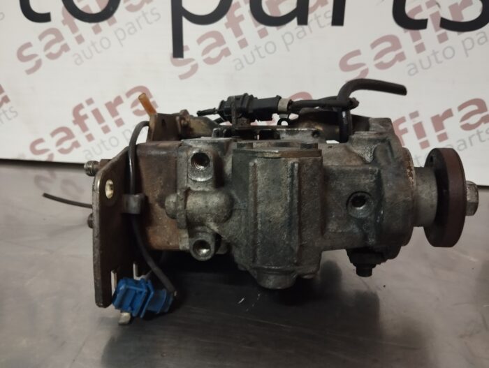 BOMBA INJECTORA / INJETORA CITROEN SAXO / PEUGEOT 106 1.5D BOSCH 0460484142 - Image 2