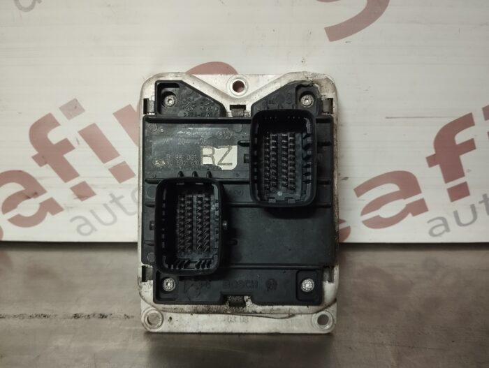 CENTRALINA DO MOTOR OPEL CORSA B 1.2 16V 0261204475 90532610 - Image 1