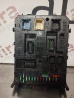 CAIXA DE FUSIVEIS / BSI CITROEN C4 / C5 / PEUGEOT 308 3008 REF. 9664059080 966405908001 - Image 4