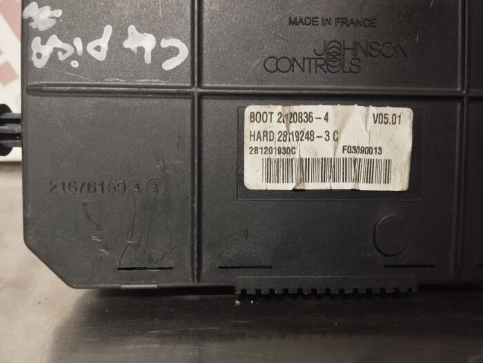 CAIXA DE FUSIVEIS / BSI CITROEN C4 / C5 / PEUGEOT 308 3008 REF. 9664059080 966405908001 - Image 2