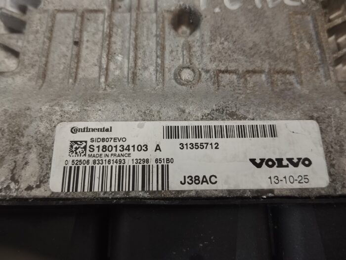 UNIDADE / CENTRALINA DO MOTOR VOLVO V40 1.6D REF. SID807EVO S180134103A - Image 2