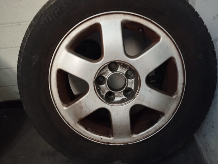 JOGO DE JANTES ORIGINAIS AUDI A3 8L COM PNEUS SEMINOVOS 195/65R15 8L0601025F - Image 11
