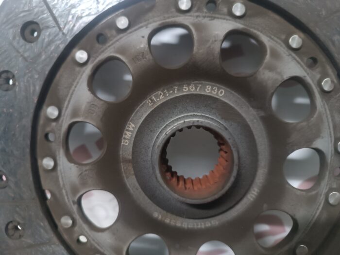 VOLANTE BIMASSA COM EMBRAIAGEM BMW E87 / E90 120D 118D 318D 320D N47D20A / C 7577479 - Image 6