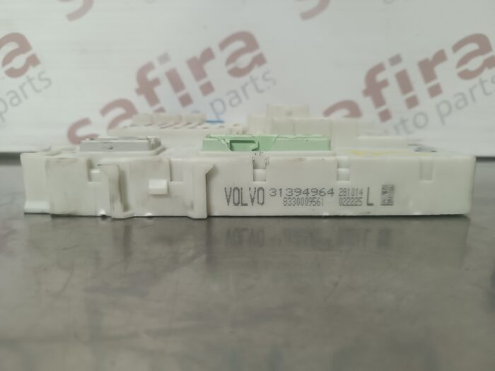 CAIXA DE FUSIVEIS VOLVO V40 REF. 31394964 - Image 2