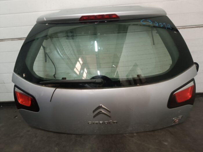 TAMPA DA MALA COM FAROLINS CITROEN C3 II 2012-2019 - Image 1