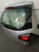 TAMPA DA MALA COM FAROLINS CITROEN C3 II 2012-2019 - Image 3
