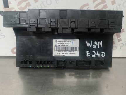 CAIXA DE FUSIVEIS / SAM MERCEDES W211 E220CDI REF. 0035450001