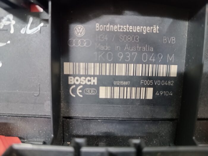CAIXA FUSIVEIS / MODULO BCM CONFORTO VOLKSWAGEN GOLF V / TOURAN REF. 1K0937049M - Image 3