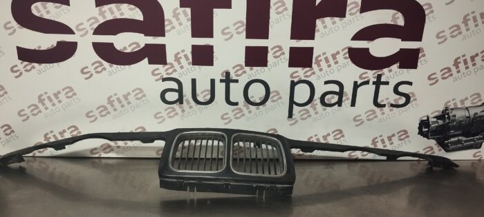 GRELHA DA FRENTE BMW SERIE 5 E34 REF. 5113-1973825 - Image 7