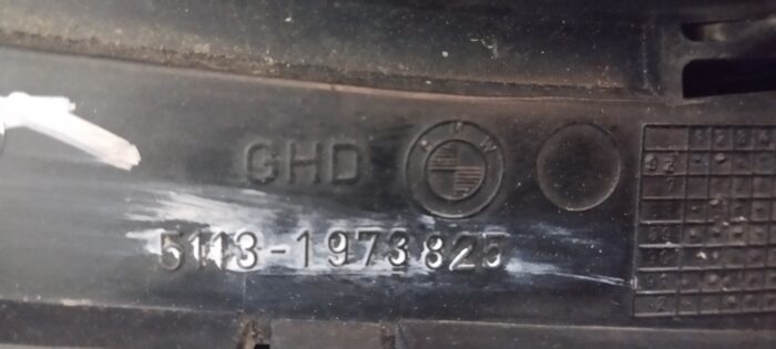 GRELHA DA FRENTE BMW SERIE 5 E34 REF. 5113-1973825 - Image 8