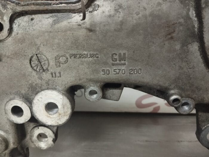 TAMPA DA DISTRIBUIÇÃO OPEL CORSA B / C 1.0 1.2 Z10XE Z12XE REF 90570200 - Image 3