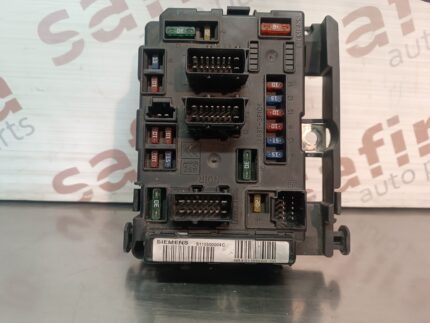 CAIXA DE FUSIVEIS CITROEN C5 BSM A6 9643100980 - 00 S110500004C