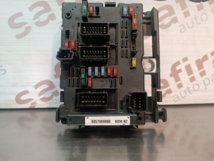 CAIXA DE FUSIVEIS PEUGEOT 206 / PARTNER / CITROEN BERLINGO BSM B2 9657608880
