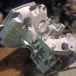 CAIXA DE VELOCIDADES OPEL CORSA D / E 1.0i 1.2i (TAMPA PLASTICO) AT7C419