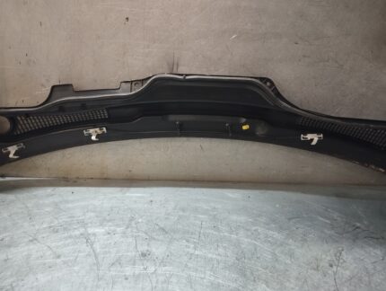 GRELHA CURCUVAN / TORPEDO VOLVO V50 / C30 / S40 II REF. 30745377