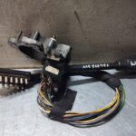 COMUTADOR / MANETE PISCAS / LIMPA VIDROS MERCEDES 200 W124 REF. 1245450124 01910980