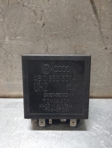 RELE / MODULO LIMPA VIDROS VOLKSWAGEN GOLF IV PASSAT / AUDI A3 / A4 377 4B0955531A