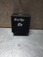 RELE / MODULO DAS LUZES AUDI 80 B4  A4 B5 REF_ 5KG006568-00 4A0919471 301