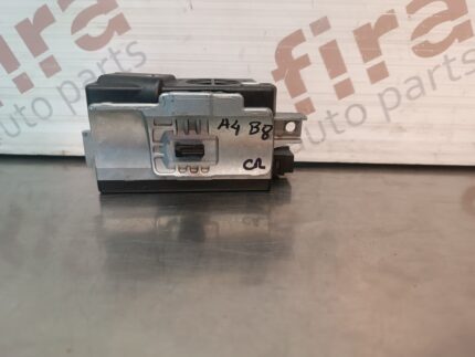 TRANCA DA DIRECÇÃO AUDI A4 B8 / A5 REF: 8K0905852E