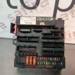 CAIXA FUSIVEIS / MODULO BCM OPEL VECTRA C REF: 532150018 09228740