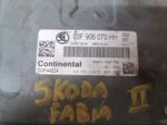 UNIDADE / CENTRALINA DO MOTOR SKODA FABIA II 03F906070HH 5WP44824 - Image 4