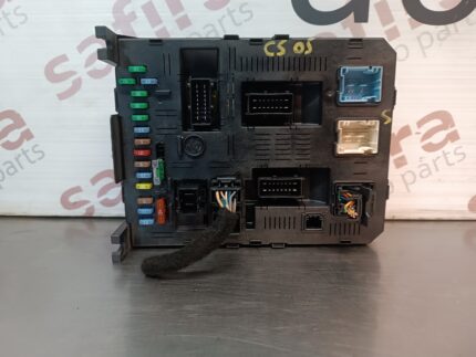 CAIXA DE FUSIVEIS / BSI CITROEN C4 / C5 9656530580