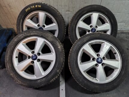 JOGO DE JANTES FORD FOCUS II 6.5JX16 COM PNEUS 205/55R16 4M51-EB