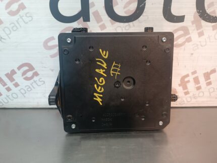 MODULO BCM UCH RENAULT MEGANE III / SCENIC III 284B15986R S180098101