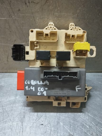 Caixa de Fusiveis Toyota Corolla E11 82641-12150