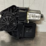 Motor Vidro Trás Direito RENAULT GRAND SCÉNIC III 2013 - 827303178R  910836200  0130822516